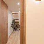 ベッド・アンド・ブレックファスト Szerb Boutique Suites, By Bqa