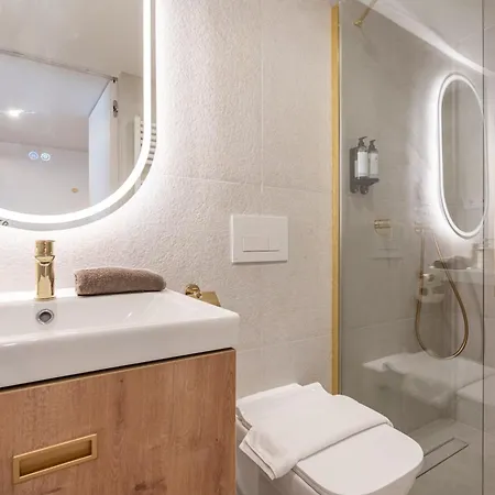 Szerb Boutique Apartments, By Bqa *