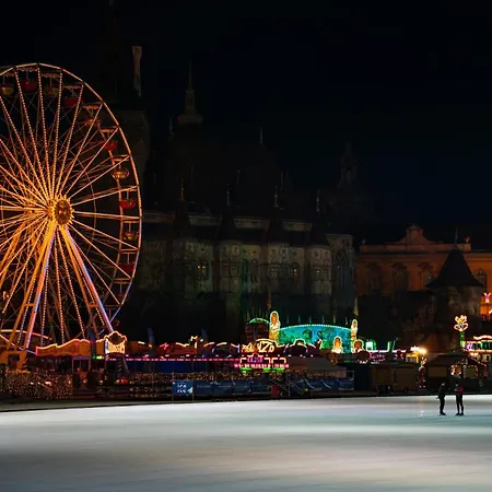 Bed & Breakfast Szerb Boutique Suites, By Bqa