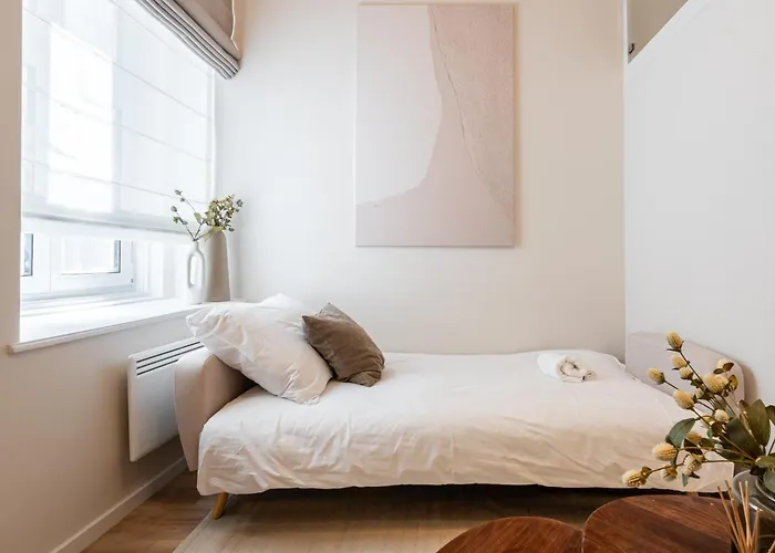 Szerb Boutique Suites, By Bqa 3*