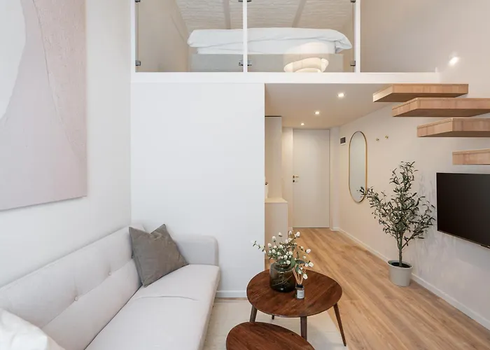 Bed & Breakfast Szerb Boutique Suites, By Bqa