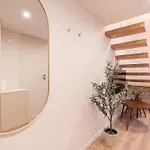 Szerb Boutique Suites, By Bqa Bed and Breakfast 3*