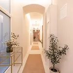 Szerb Boutique Suites, By Bqa Βουδαπέστη