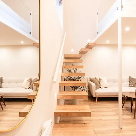 Bed and breakfast Szerb Boutique Suites, By Bqa